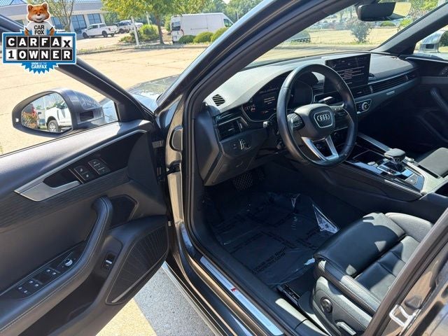 2024 Audi A4 45 S line Premium Plus quattro