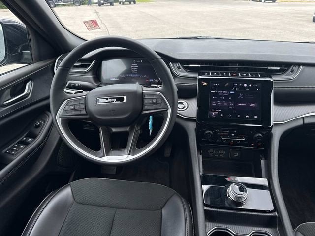 2025 Jeep Grand Cherokee L Altitude X 4x4