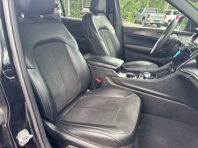 2025 Jeep Grand Cherokee L Altitude X 4x4