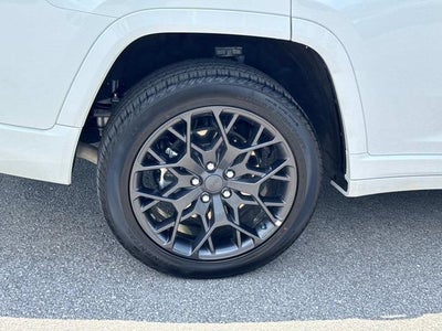 2025 Jeep Grand Cherokee L Summit Reserve 4x4