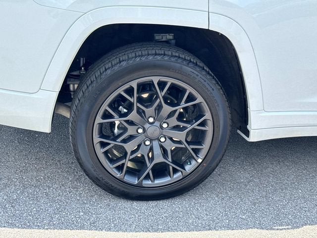 2025 Jeep Grand Cherokee L Summit Reserve 4x4