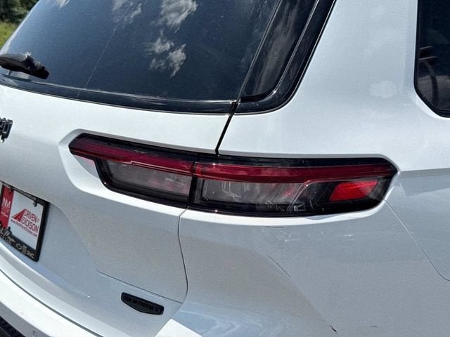 2025 Jeep Grand Cherokee L Summit Reserve 4x4