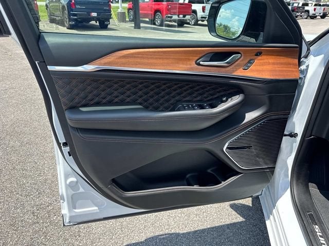 2025 Jeep Grand Cherokee L Summit Reserve 4x4