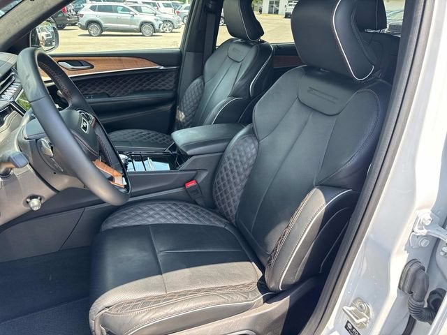 2025 Jeep Grand Cherokee L Summit Reserve 4x4