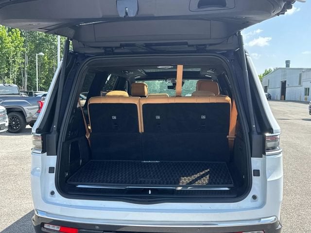 2022 Jeep Grand Wagoneer Series III 4x4