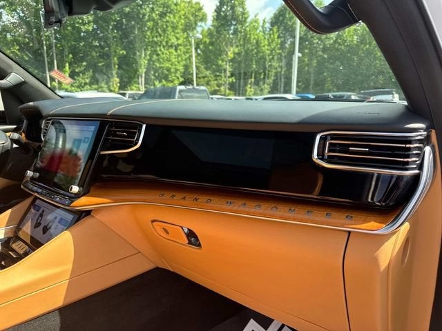 2022 Jeep Grand Wagoneer Series III 4x4