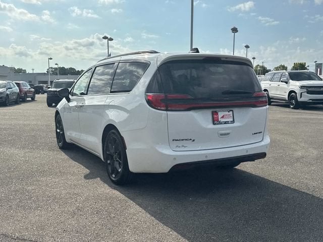 2025 Chrysler Pacifica Limited