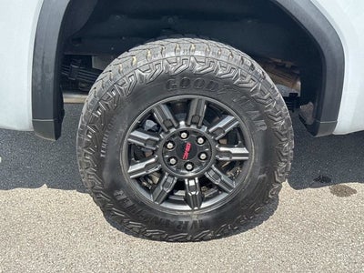 2024 GMC Sierra 1500 AT4X
