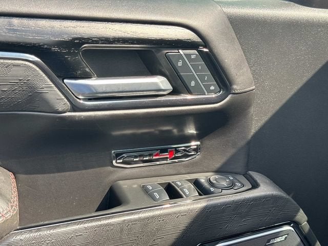 2024 GMC Sierra 1500 AT4X