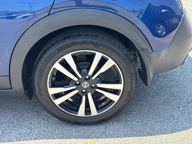 2019 Nissan Kicks SR