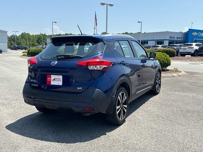 2019 Nissan Kicks SR