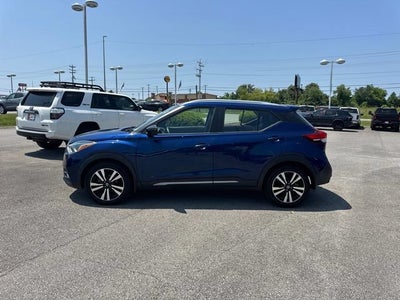 2019 Nissan Kicks SR