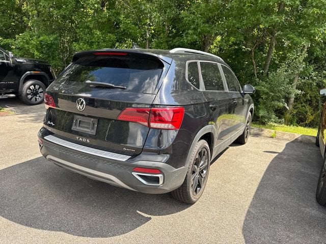 2023 Volkswagen Taos 1.5T SE