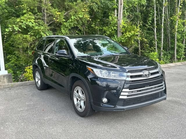 2017 Toyota Highlander Limited