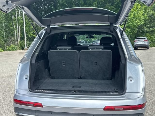 2022 Audi Q7 Premium 45 TFSI quattro Tiptronic