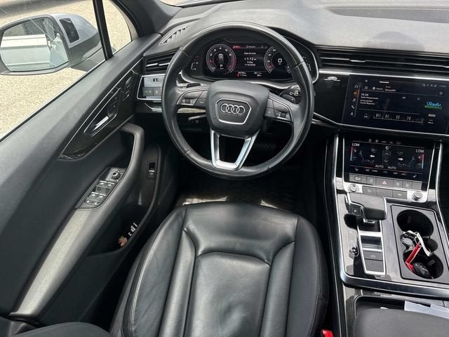 2022 Audi Q7 Premium 45 TFSI quattro Tiptronic