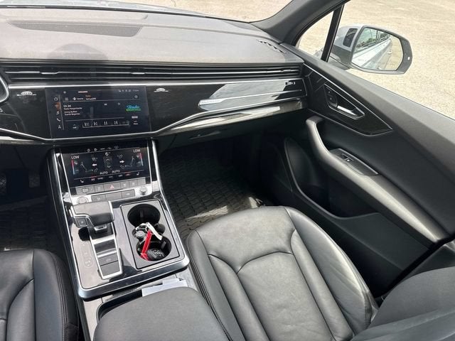 2022 Audi Q7 Premium 45 TFSI quattro Tiptronic