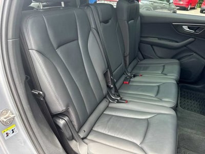2022 Audi Q7 Premium 45 TFSI quattro Tiptronic