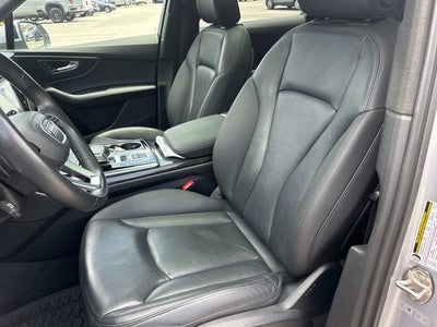2022 Audi Q7 Premium 45 TFSI quattro Tiptronic