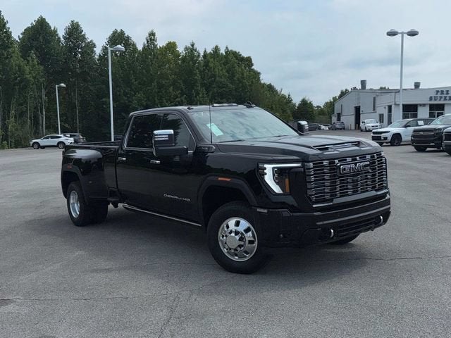 2026 GMC Sierra 3500 HD Denali Ultimate DRW