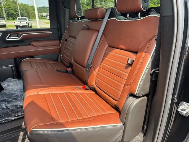 2026 GMC Sierra 3500 HD Denali Ultimate DRW