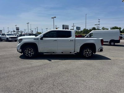 2024 GMC Sierra 1500 SLT
