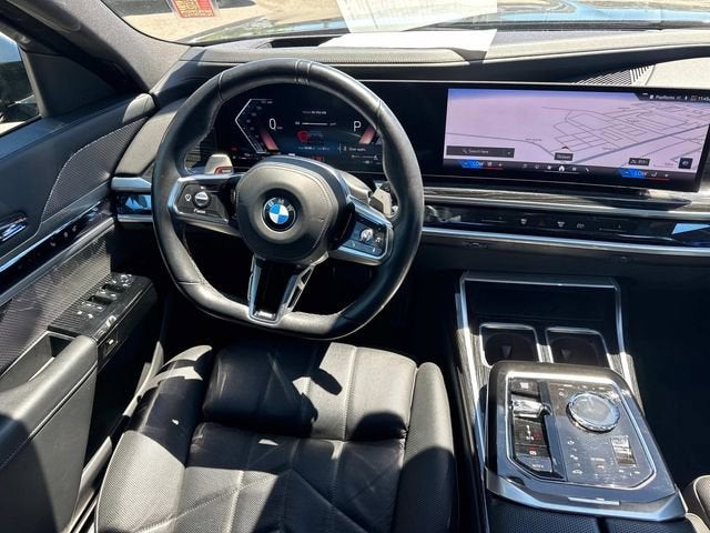2025 BMW 7 Series 740i xDrive
