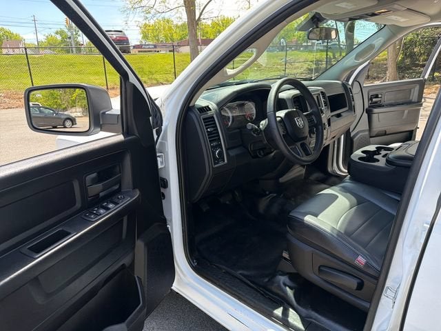 2022 RAM 1500 Classic Tradesman Quad Cab 4x4 6'4" Box