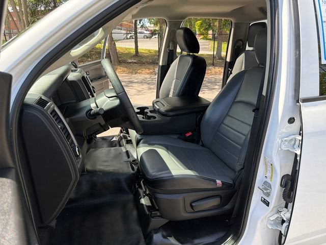 2022 RAM 1500 Classic Tradesman Quad Cab 4x4 6'4" Box