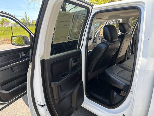 2022 RAM 1500 Classic Tradesman Quad Cab 4x4 6'4" Box