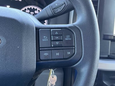 2025 Ford Super Duty F-550 DRW XL