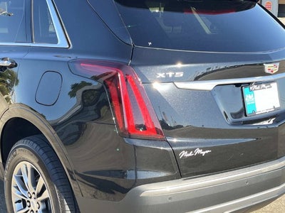 2021 Cadillac XT5 FWD Premium Luxury