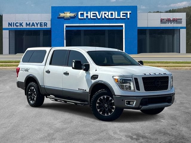 2017 Nissan TITAN PRO-4X