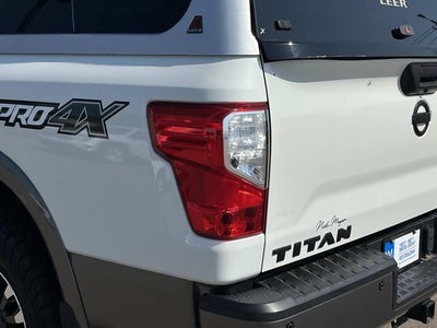 2017 Nissan TITAN PRO-4X