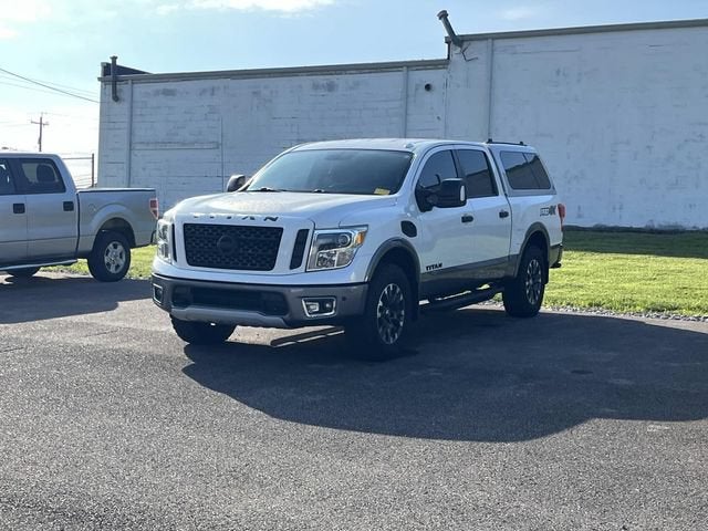 2017 Nissan TITAN PRO-4X