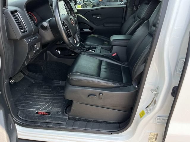 2022 Nissan Frontier Crew Cab PRO-X 4x2