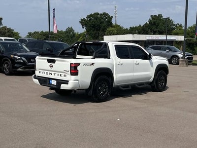 2022 Nissan Frontier Crew Cab PRO-X 4x2