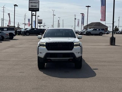 2022 Nissan Frontier Crew Cab PRO-X 4x2