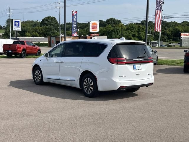 2022 Chrysler Pacifica Hybrid Limited