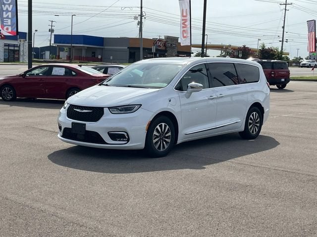 2022 Chrysler Pacifica Hybrid Limited