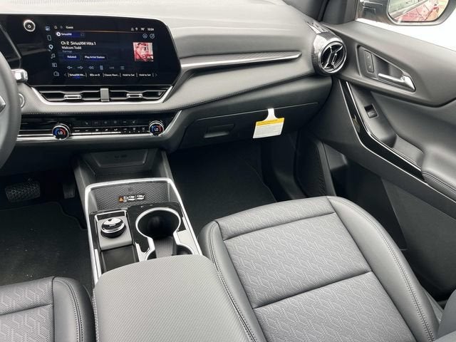 2027 Chevrolet Equinox FWD LT