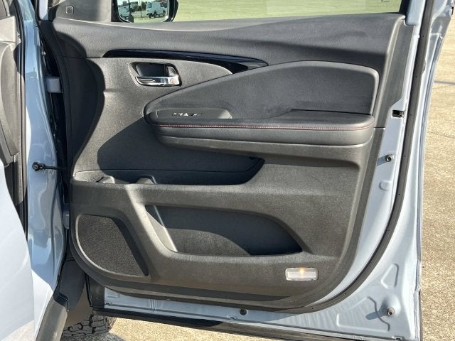 2022 Honda Ridgeline Black Edition
