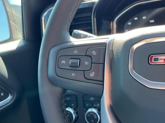 2025 GMC Sierra 1500 SLE