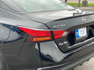 2025 Nissan Altima SV FWD