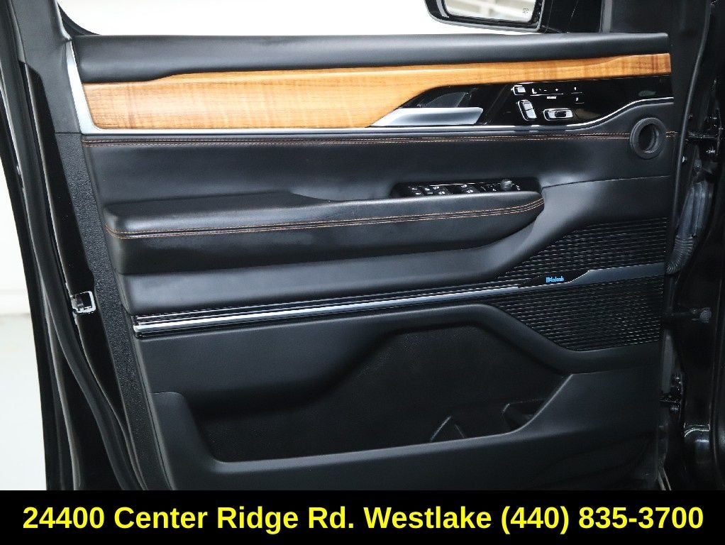 2024 Jeep Grand Wagoneer Series III
