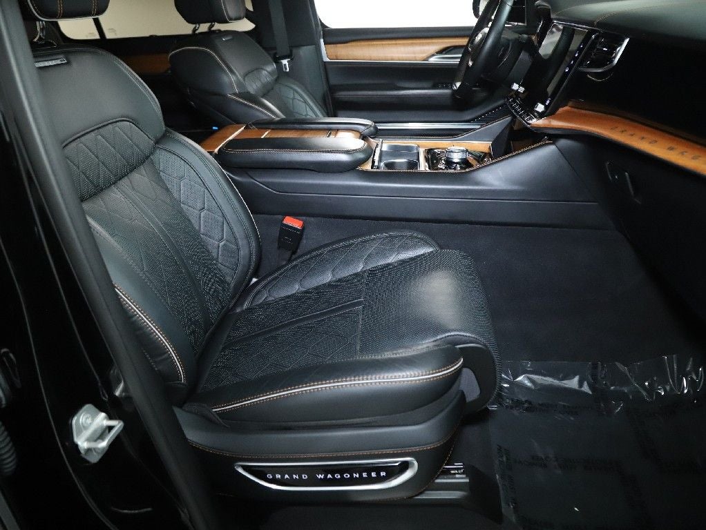 2024 Jeep Grand Wagoneer Series III