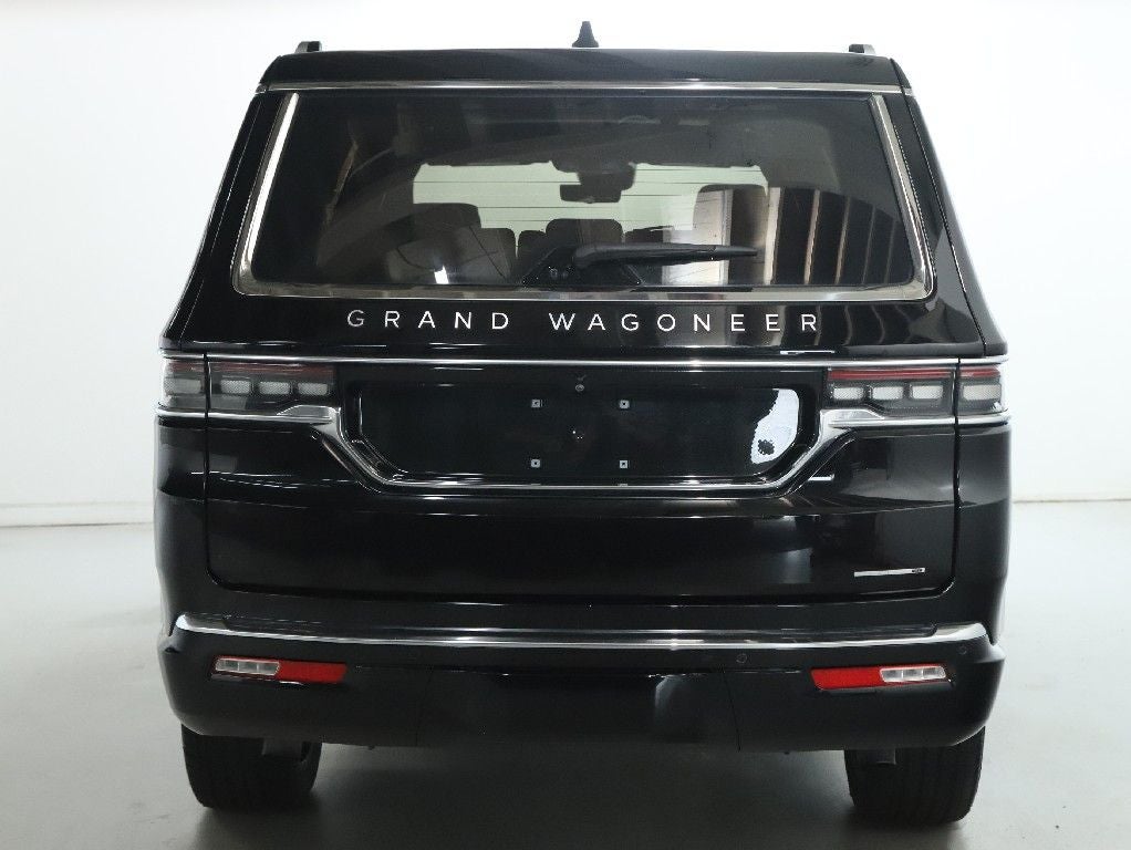 2024 Jeep Grand Wagoneer Series III