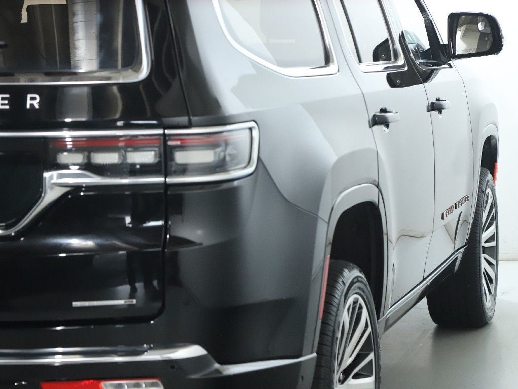 2024 Jeep Grand Wagoneer Series III