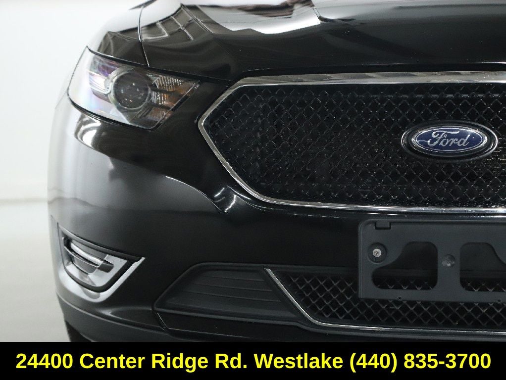 2017 Ford Taurus SHO