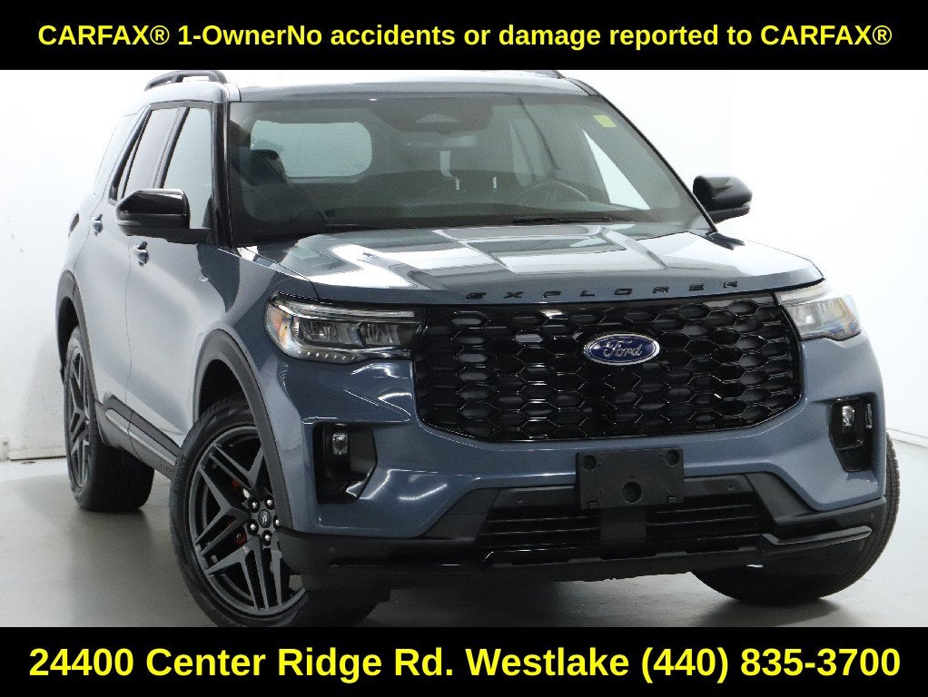 2025 Ford Explorer ST-Line